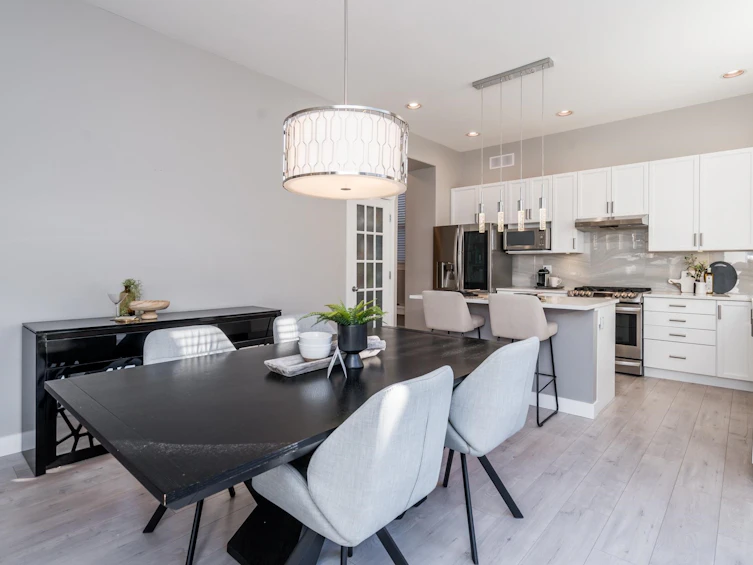 7061 201 Street, Langley, BC, V2Y 2Z3 - 9