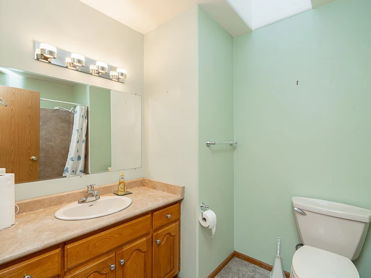 14096 89a Avenue, Surrey, BC, V3V 7T4 - 34