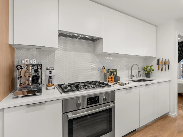 506-5085 Main Street, Vancouver, BC, V5W 2R2 - 9