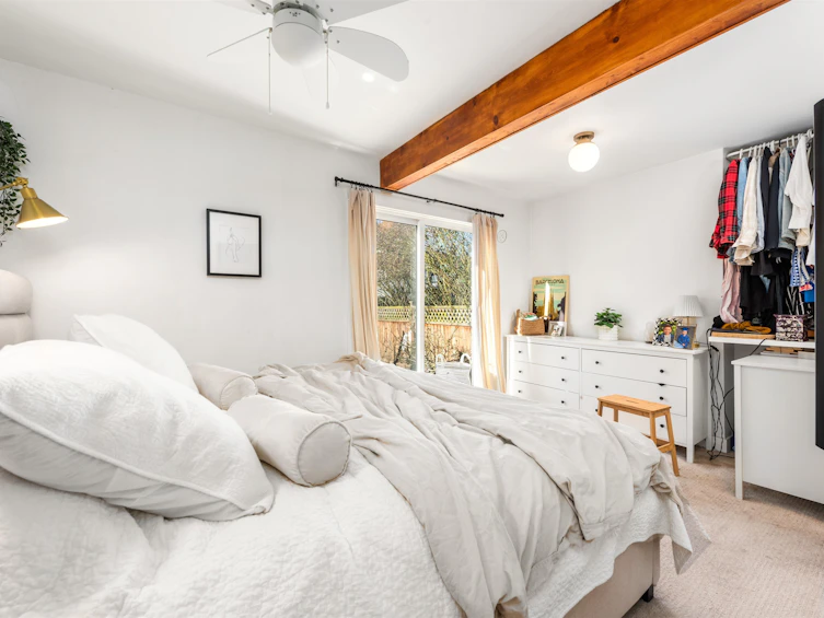1649 Beach Grove Road, Delta, BC, V4L 1P4 - 11