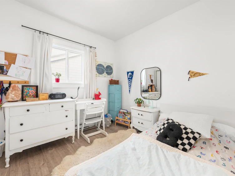 1649 Beach Grove Road, Delta, BC, V4L 1P4 - 14