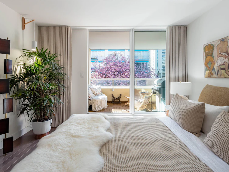 302-1406 Harwood Street, Vancouver, BC, V6G 1X5 - 9