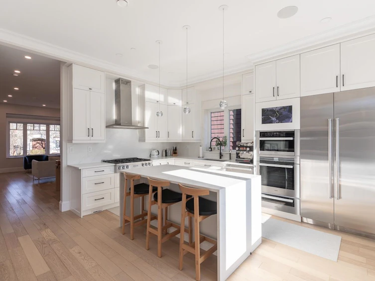 852 W 18th Avenue, Vancouver, BC, V5Z 1W3 - 3