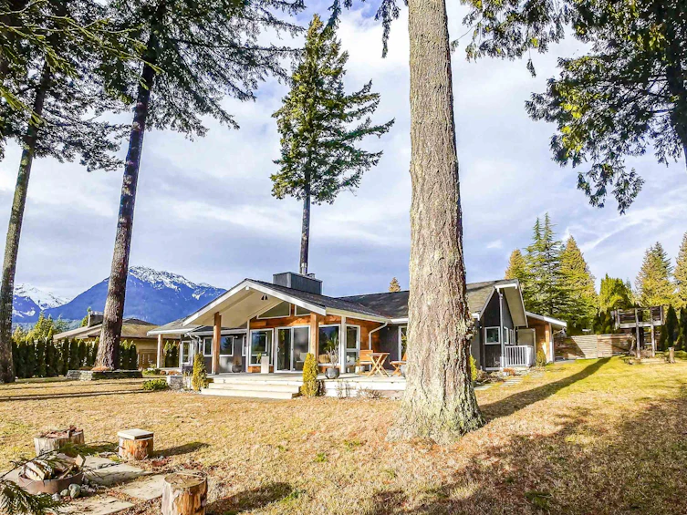 40322 Skyline Drive, Squamish, BC, V0N 1T0 - 2