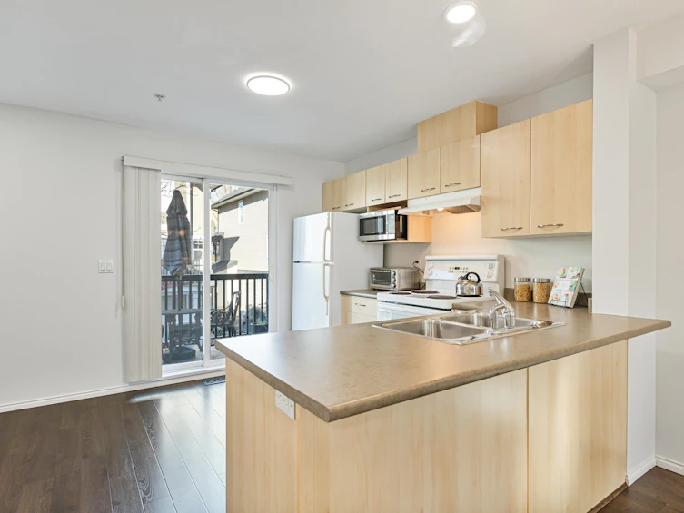 12-20176 68 Avenue, Langley, BC, V2Y 2X7 - 10