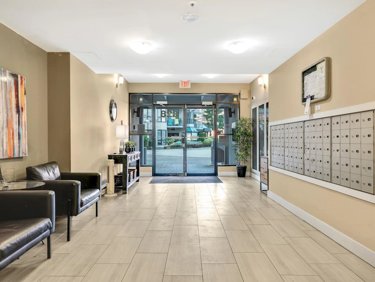 PH04-828 Agnes Street, New Westminster, BC, V3M 6R4 - 30