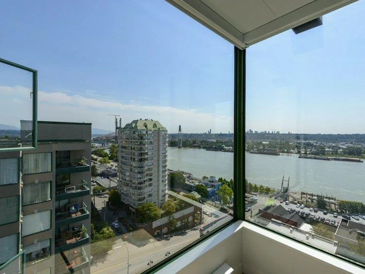 1405-420 Carnarvon Street, New Westminster, BC, V3L 5P1 - 2