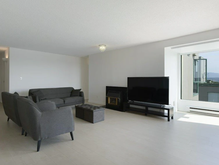 1405-420 Carnarvon Street, New Westminster, BC, V3L 5P1 - 4