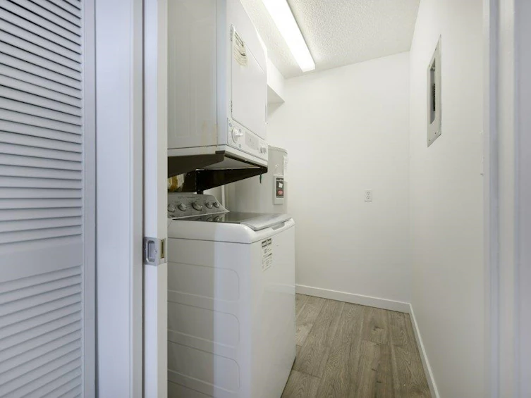 1405-420 Carnarvon Street, New Westminster, BC, V3L 5P1 - 24