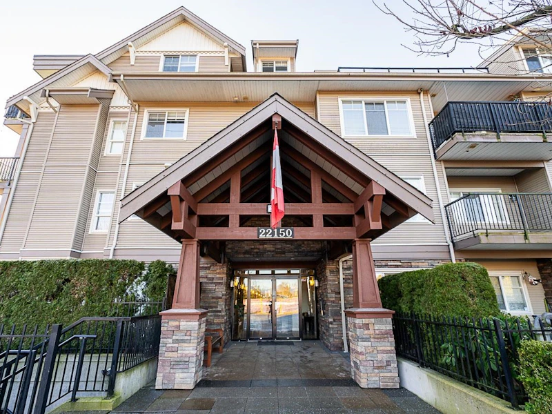402 - 22150 Dewdney Trunk Road, Maple Ridge BC V2X 3H6