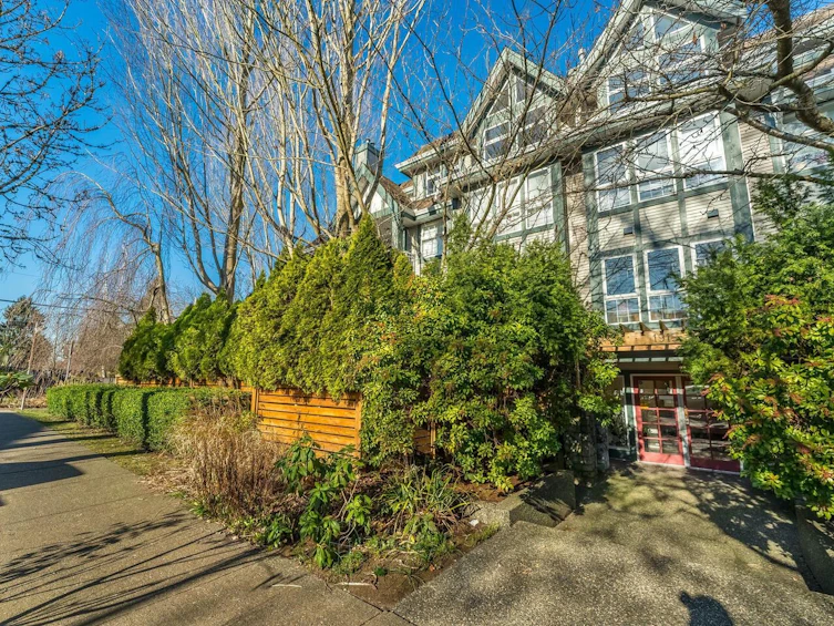 201-1915 E Georgia Street, Vancouver, BC, V5L 2B7 - 23