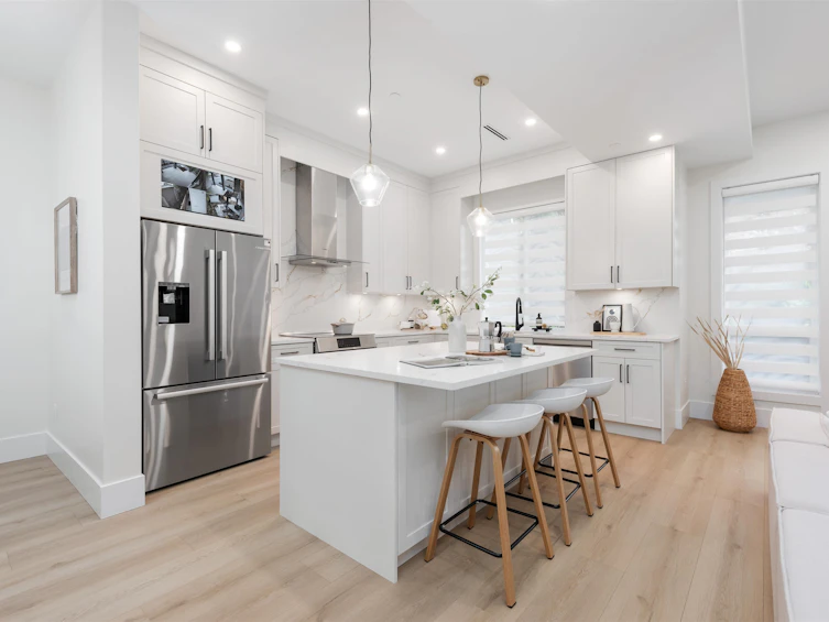 15570A Oxenham Avenue, Surrey, BC, V4B 2J3 - 7