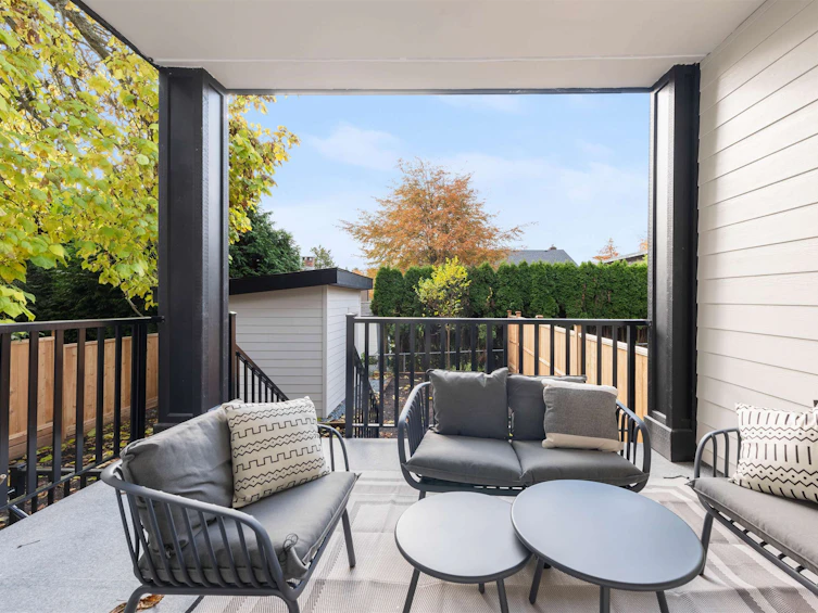 15570A Oxenham Avenue, Surrey, BC, V4B 2J3 - 10