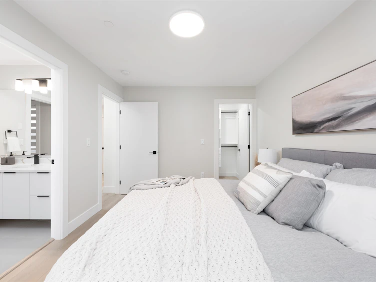 15570A Oxenham Avenue, Surrey, BC, V4B 2J3 - 29