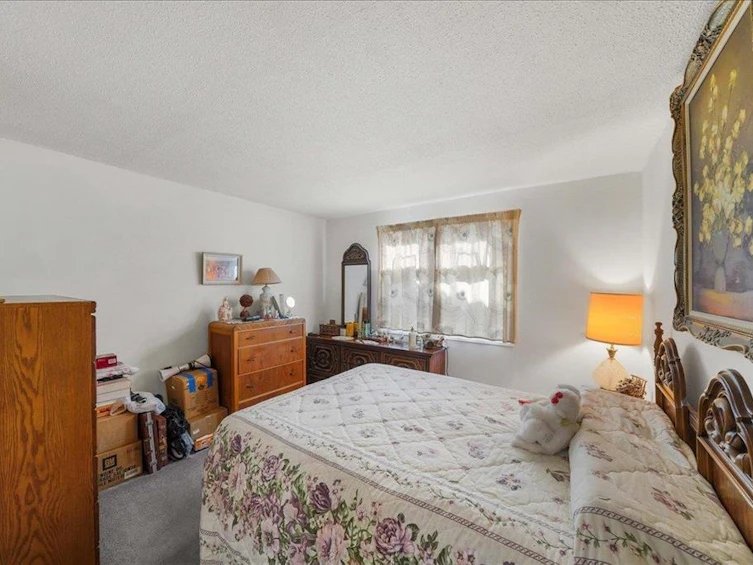 31951 Hillcrest Avenue, Mission, BC, V2V 1K8 - 4