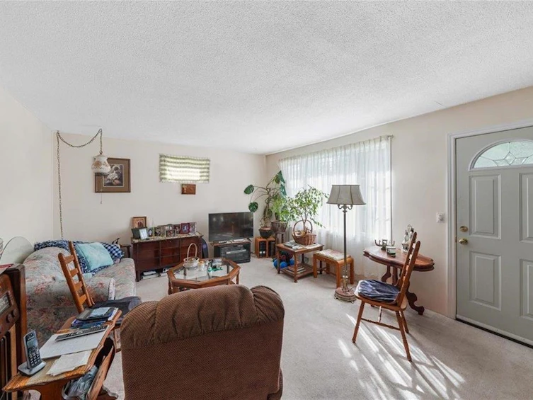 31951 Hillcrest Avenue, Mission, BC, V2V 1K8 - 8