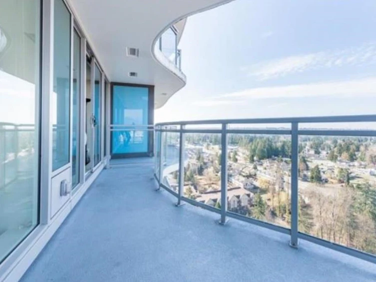 2501-13303 Central Avenue, Surrey, BC, V3T 0K6 - 8