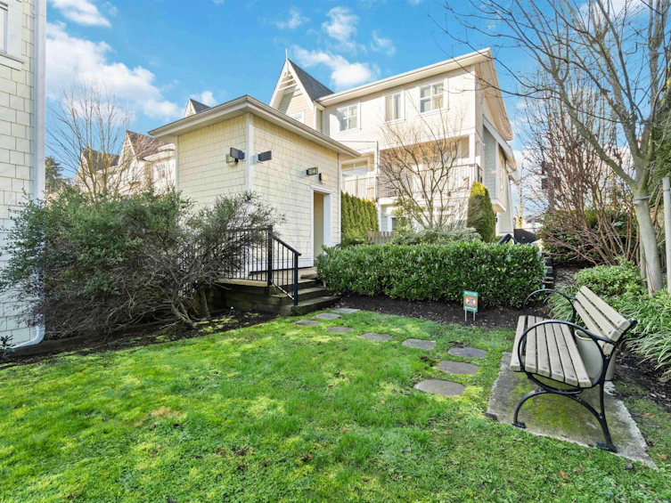 116-7250 18th Avenue, Burnaby, BC, V3N 1H3 - 2