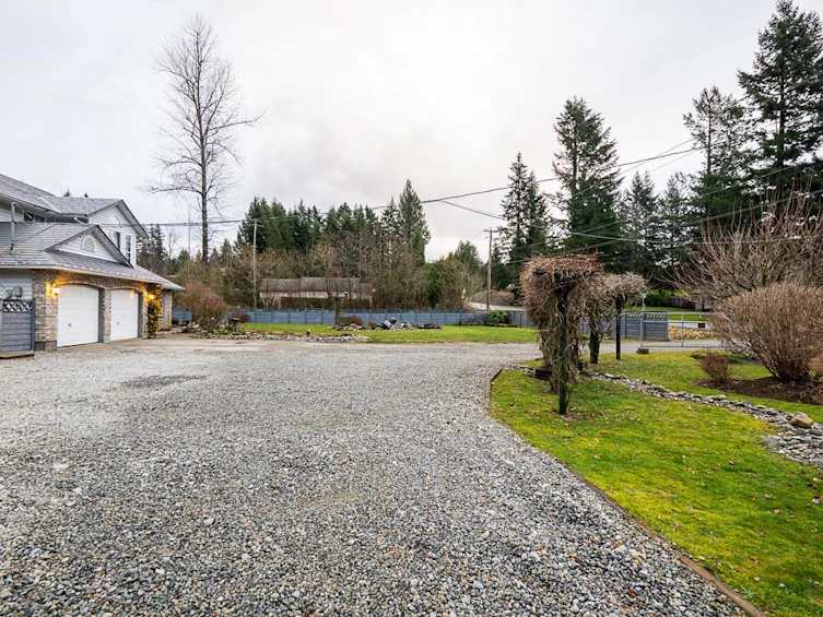 33037 Dewdney Trunk Road, Mission, BC, V2V 6X6 - 2