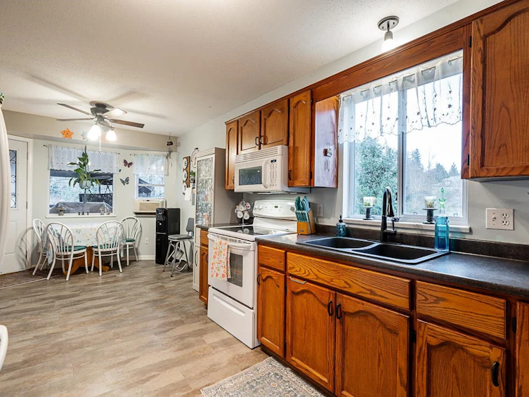 33037 Dewdney Trunk Road, Mission, BC, V2V 6X6 - 7