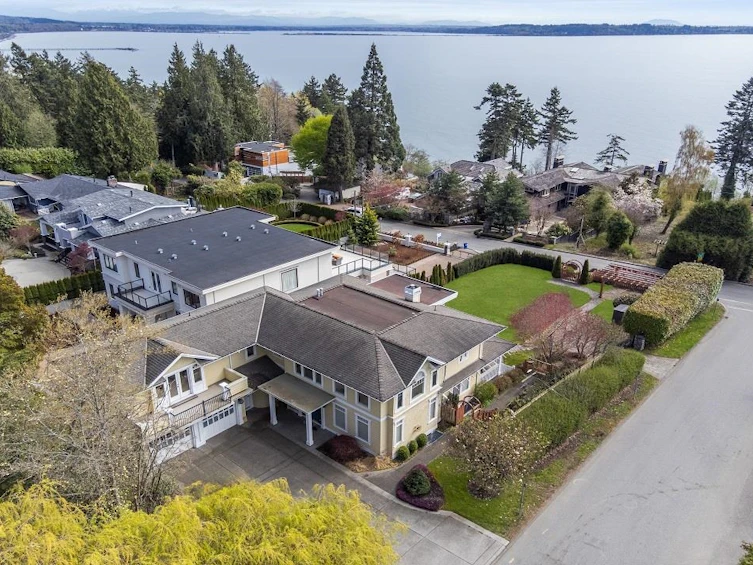 14008 Marine Drive, Surrey, BC, V4B 1A7