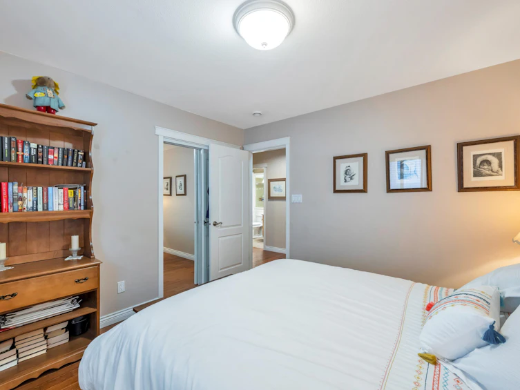19081 63 Avenue, Surrey, BC, V3S 8G7 - 16
