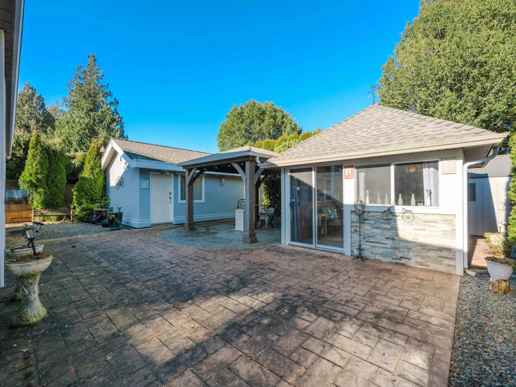 19081 63 Avenue, Surrey, BC, V3S 8G7 - 26