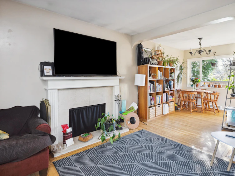 755 E 12th Street, North Vancouver, BC, V7L 2K8 - 5