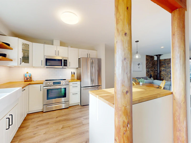 9 - 1470 Laurel Street, Pemberton BC V0N 2L1