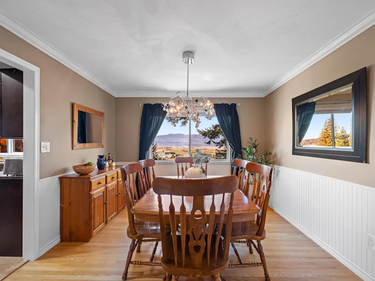 36098 Southridge Place, Abbotsford, BC, V3G 1E2 - 5