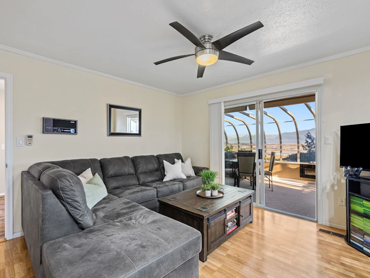 36098 Southridge Place, Abbotsford, BC, V3G 1E2 - 11