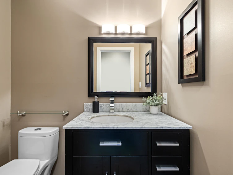 36098 Southridge Place, Abbotsford, BC, V3G 1E2 - 17