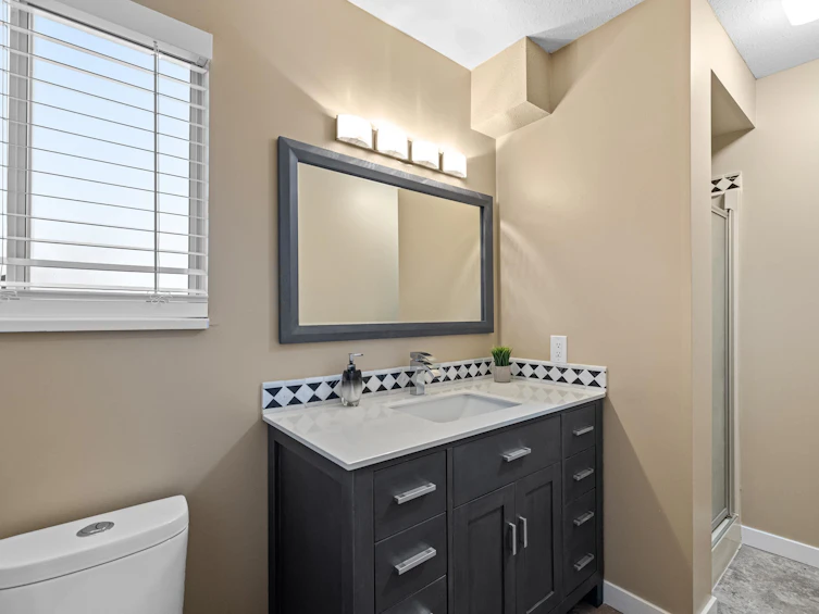 36098 Southridge Place, Abbotsford, BC, V3G 1E2 - 30