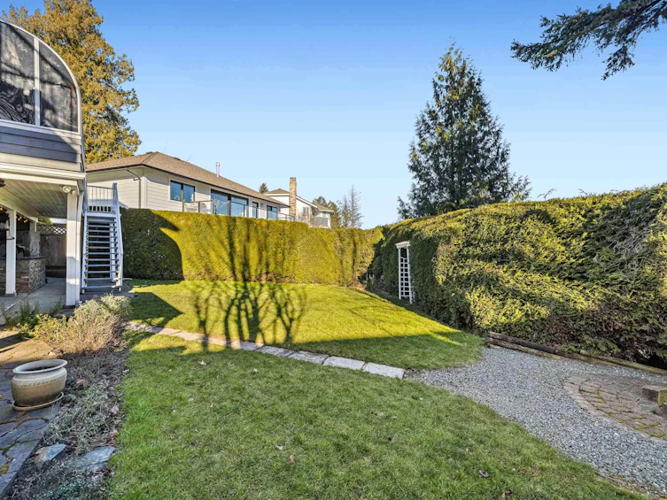 36098 Southridge Place, Abbotsford, BC, V3G 1E2 - 36