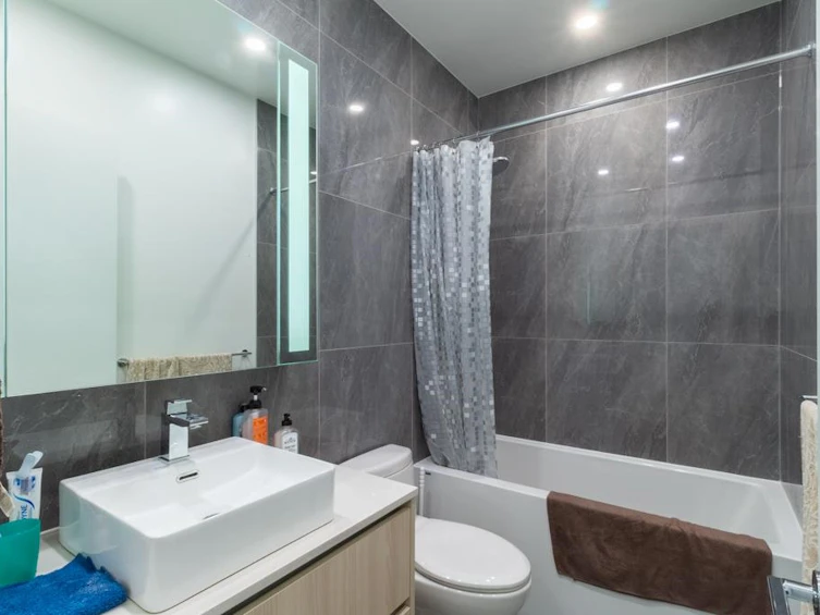 2202-5311 Goring Street, Burnaby, BC, V5B 0B5 - 3