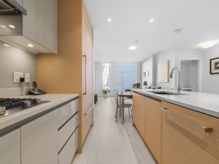464-8575 Rivergrass Drive, Vancouver, BC, V5S 0J7 - 3