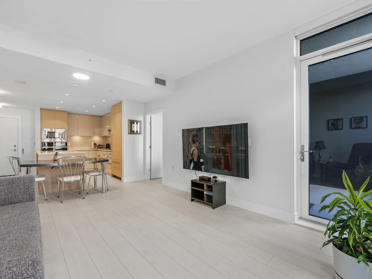 464-8575 Rivergrass Drive, Vancouver, BC, V5S 0J7 - 7