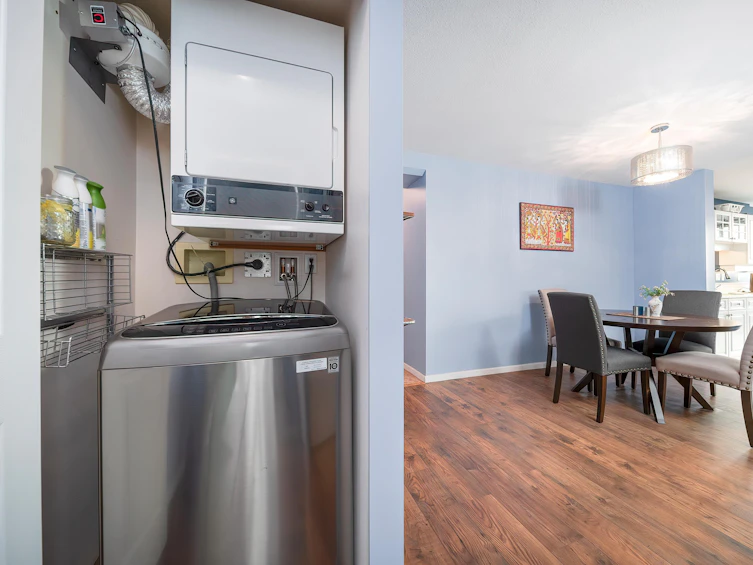 901-7108 Edmonds Street, Burnaby, BC, V3N 4X9 - 7