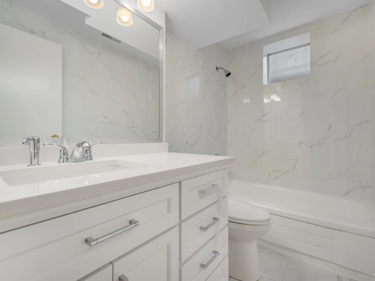 2639 Walton Avenue, Coquitlam, BC, V3B 6M6 - 32