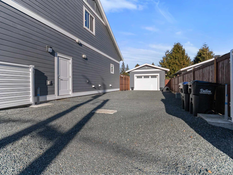 63711 Rosewood Avenue, Hope, BC, V0X 1L2 - 35