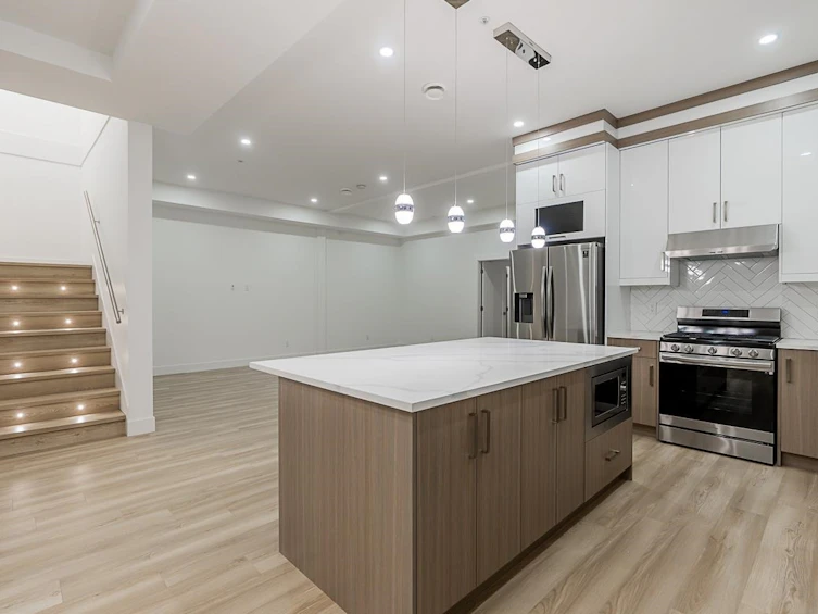 B-45801 Reece Avenue, Chilliwack, BC, V2P 2Z4 - 11