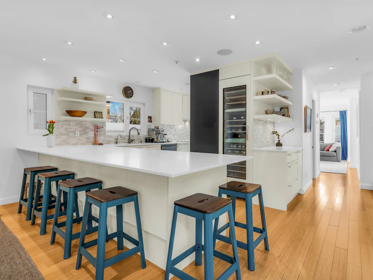 420 W 17th Avenue, Vancouver, BC, V5Y 2A2 - 7