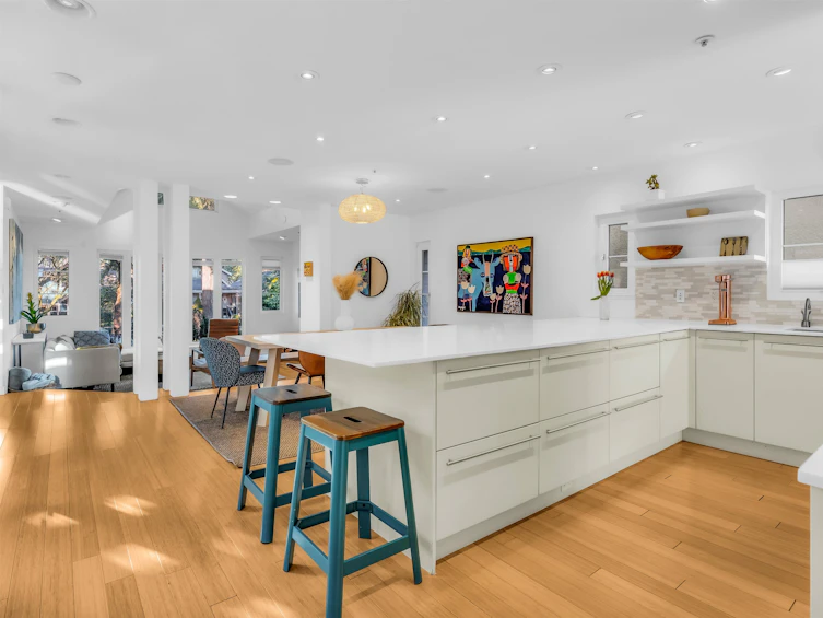 420 W 17th Avenue, Vancouver, BC, V5Y 2A2 - 8