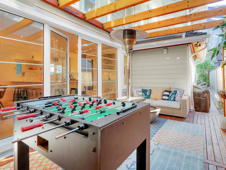 420 W 17th Avenue, Vancouver, BC, V5Y 2A2 - 13
