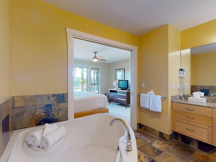 16B-12849 Lagoon Road, Pender Harbour Egmont, BC, V0N 2H0 - 18