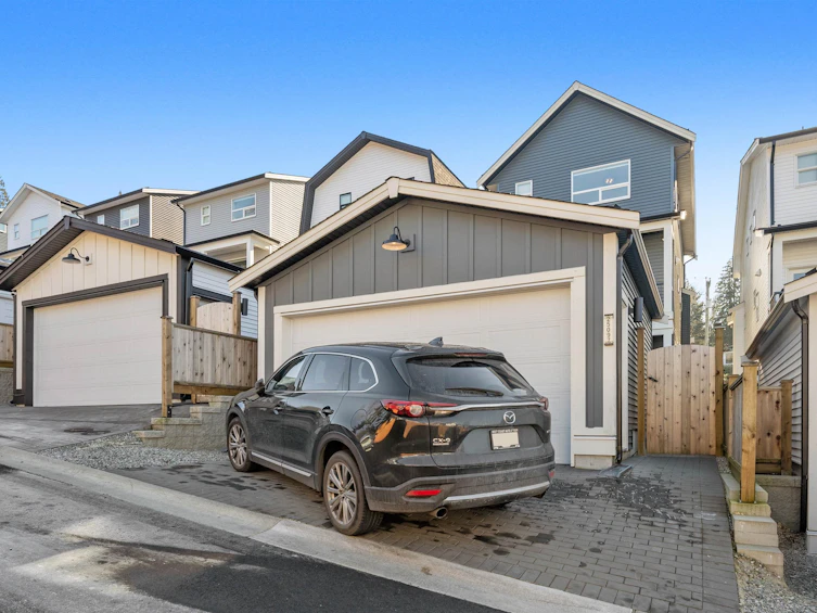 25097 112 Avenue, Maple Ridge, BC, V2W 0K6 - 36