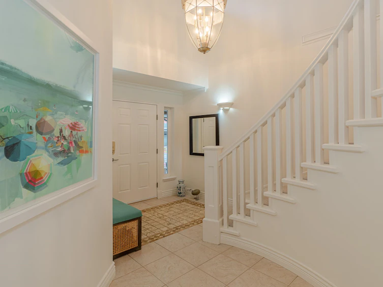 16 Beach Drive, West Vancouver, BC, V8B 1A2 - 4