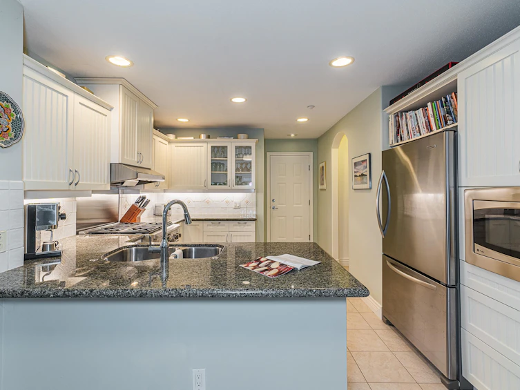 16 Beach Drive, West Vancouver, BC, V8B 1A2 - 20