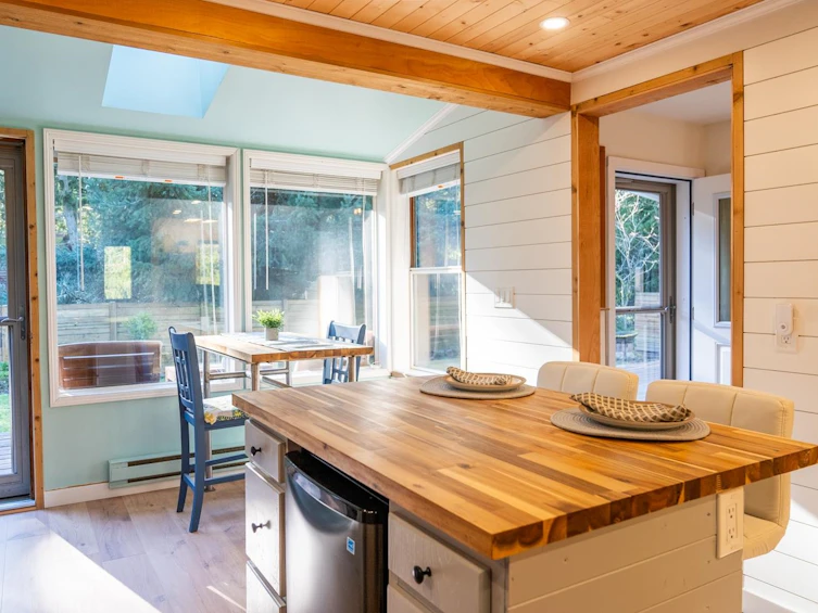 3722 Bosun Way, Pender Island, BC, V0N 2M0 - 13
