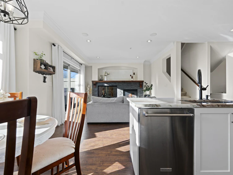 2-22225 50 Avenue, Langley, BC, V2Y 0G7 - 9